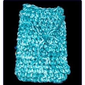 Auntie M's-Med Crochet Gem/Jewelry Sack